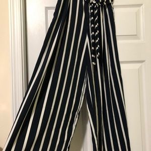 Zara wide leg pants (stripe) Navy/White